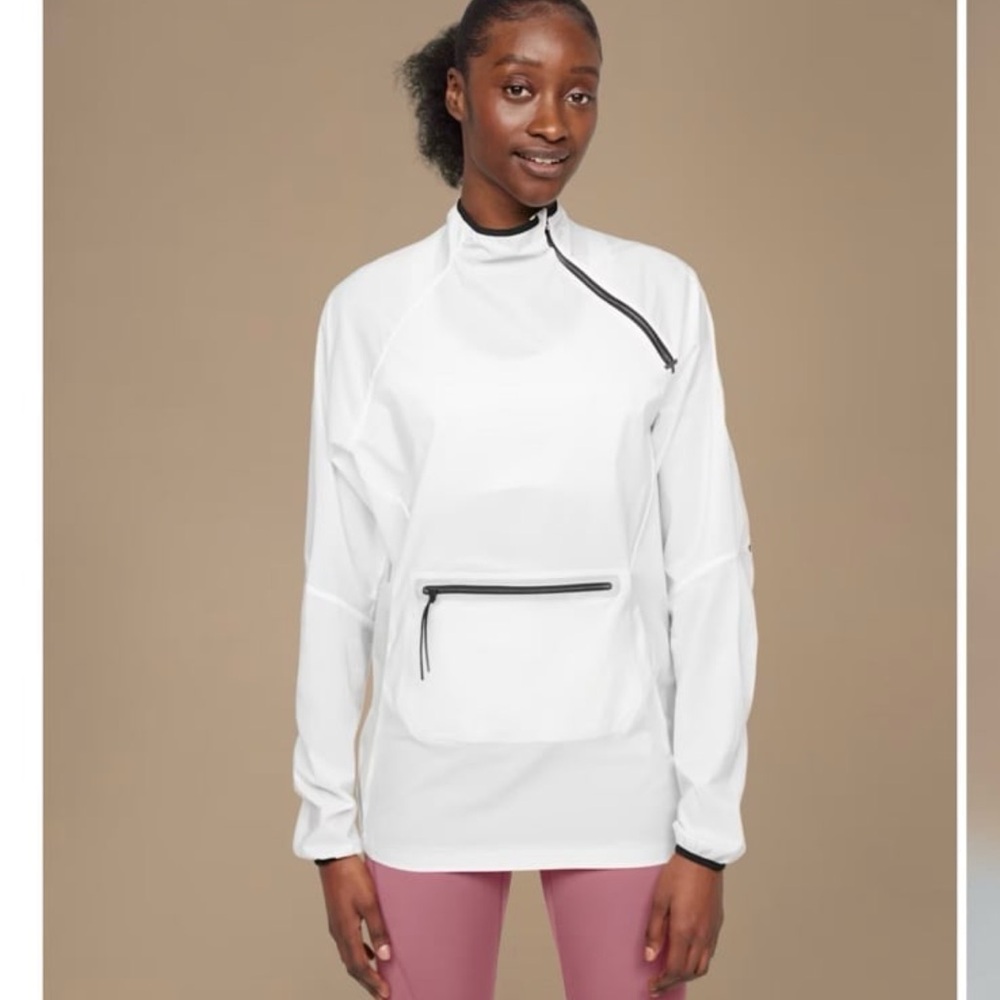 On Running White Active Jacket with Black Trim size S